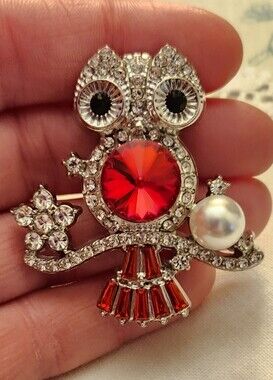 OWL BROOCH COSTUME JEWELRY NEW WITHOUT TAG